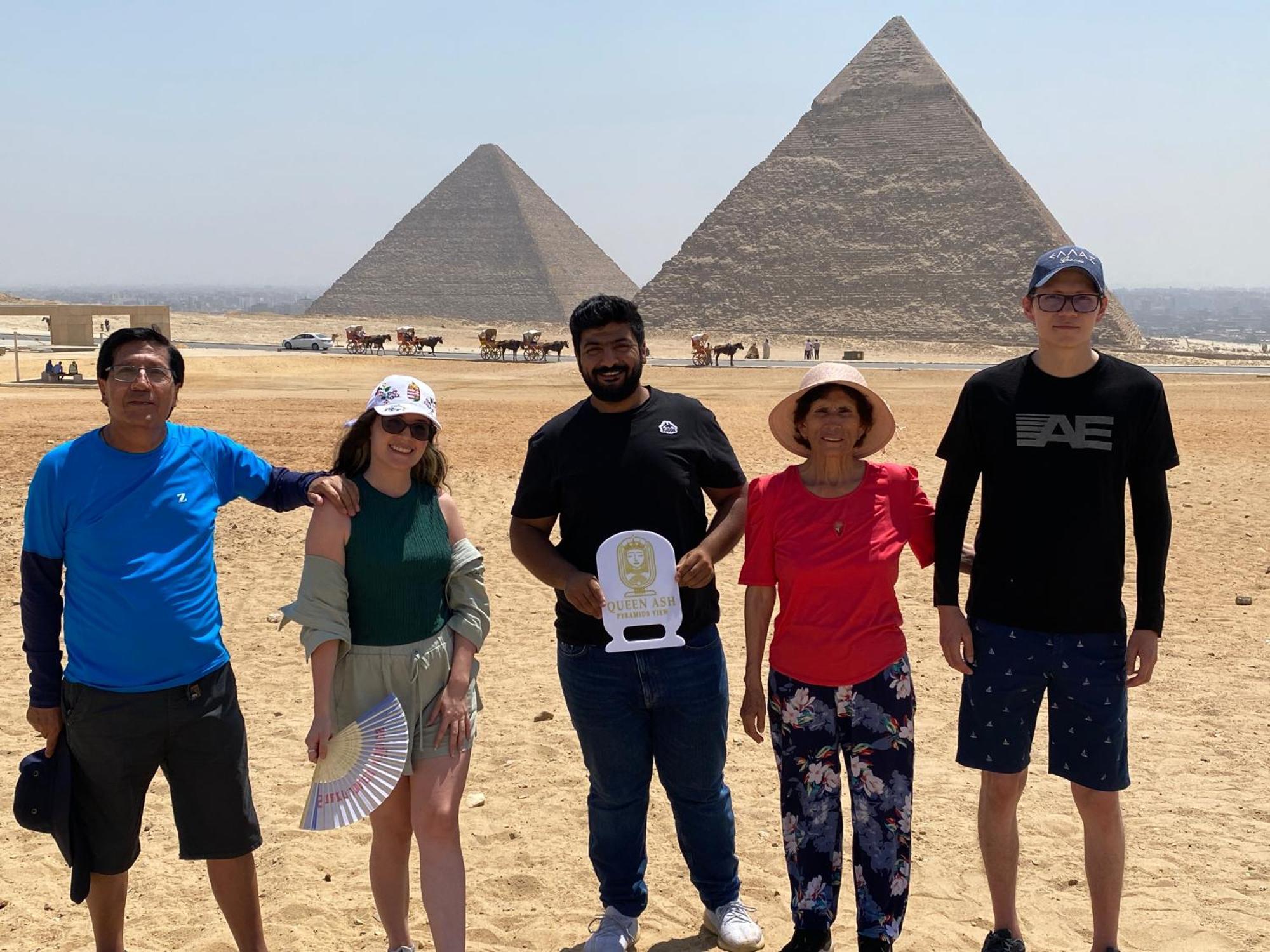 Queen Ash Pyramid View Inn Kafret el-Gabal Екстериор снимка